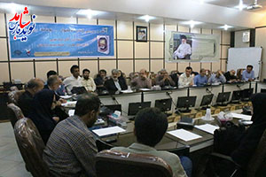 جلسه نقد کتاب آدم خوار  با حضور نویسندگان برتر فارس برگزار گردید