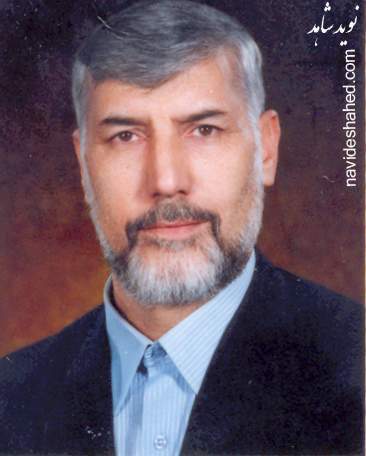 15 عام السجن الانفرادی و هو ما تقبل العار و کان مع العزة ؛ الشهید حسین لشکری