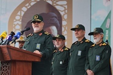 كلمة اللواء قائد قوات الدفاع السيادية: تضحية ایرانیان، شهداء الأمن