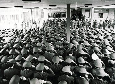 Air Force Homafars Pledge Allegiance to Imam Khomeini in the Decisive Days of the Revolution