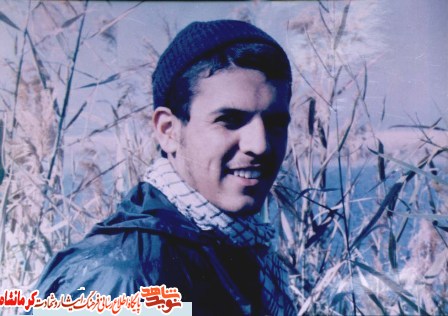 در وصیتنامه شهید خسرو آرمین آمده است:امیدوارم کسانی که به این انقلاب و امام زمان لطمه می زنند خداوند نابودشان بگرداند در وصیتنامه شهید خسرو آرمین آمده است:امیدوارم کسانی که به این انقلاب و امام زمان لطمه می زنند خداوند نابودشان بگرداند