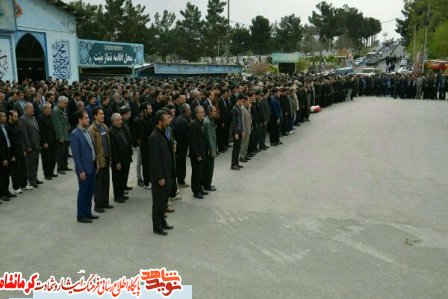 پیکر ۳ شهید نیروی انتظامی در استان کرمانشاه تشییع شد پیکر ۳ شهید نیروی انتظامی در استان کرمانشاه تشییع شد
