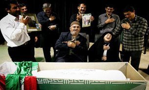 پیکر مطهر شهید «علی محمدرضایی» تشییع می شود پیکر مطهر شهید «علی محمدرضایی» تشییع می شود