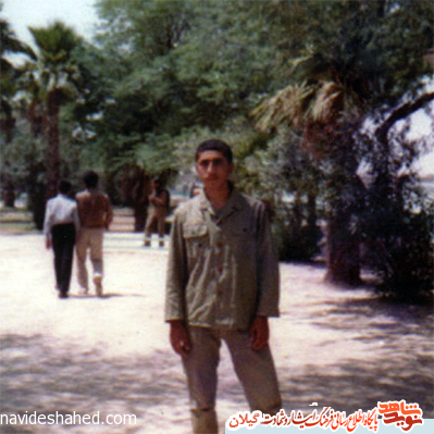 شهيد رضا ستايش/در صف دشمن شکن نماز جمعه