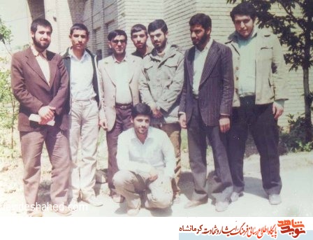 دشمن ازتفکر ما ترس دارد دشمن ازتفکر ما ترس دارد