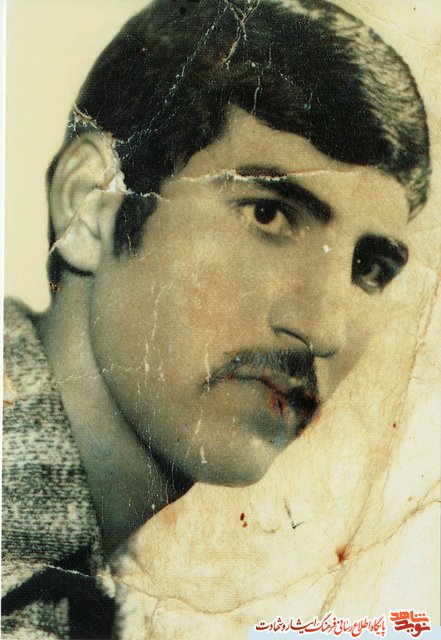 چشمان همچنان منتظرخانواده به در ... +عکس چشمان همچنان منتظرخانواده به در ... +عکس