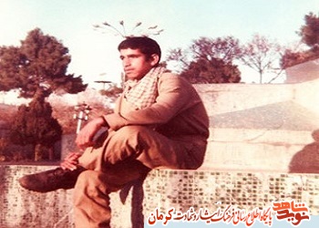 خاطراتی از جوانترین فرمانده جنگ/ فقط 18 سالش بود خاطراتی از جوانترین فرمانده جنگ/ فقط 18 سالش بود