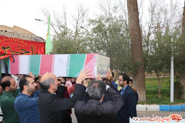 استقبال از 2 شهید گمنام در یزد استقبال از 2 شهید گمنام در یزد