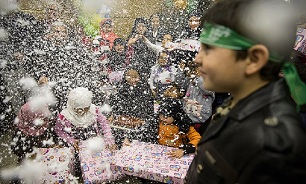 جشنی با حضور کودکان شهدای مدافع حرم برگزار میشود جشنی با حضور کودکان شهدای مدافع حرم برگزار میشود