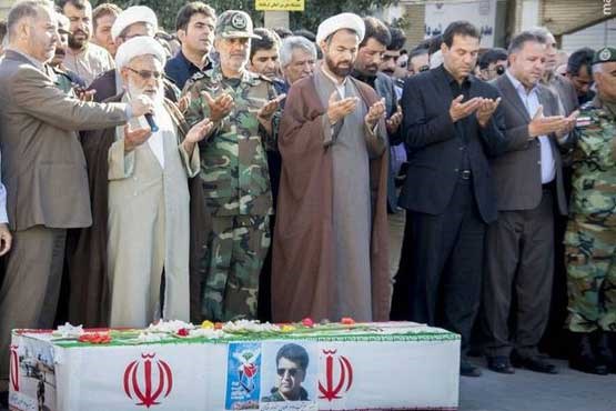 تشییع پیکر شهید خلبان منوچهر فتاحی (تصاویر) تشییع پیکر شهید خلبان منوچهر فتاحی (تصاویر)