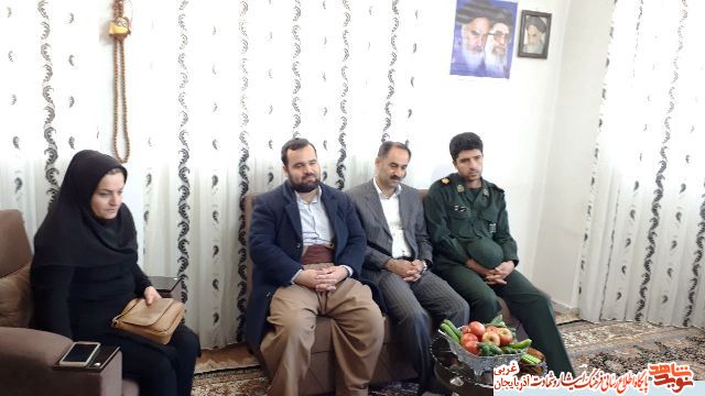 دیدار با خانواده شهید معظم شهرستان بوکان دیدار با خانواده شهید معظم شهرستان بوکان