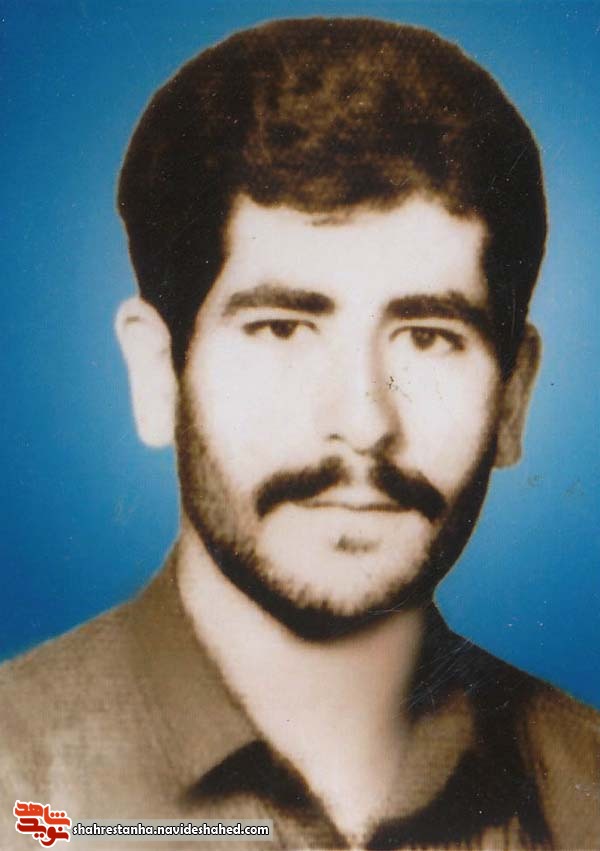 نگاهی به زندگی شهیدِ بی نشان «خسرو صادقی» نگاهی به زندگی شهیدِ بی نشان «خسرو صادقی»