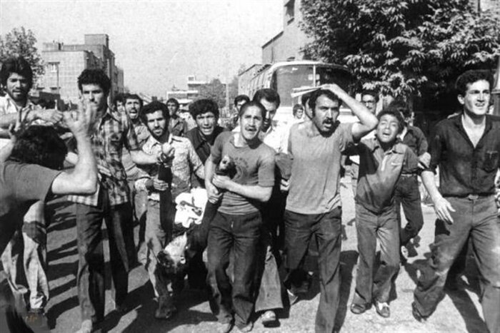 17 شهریور؛ نقطه عطف انقلاب اسلامی «روایت خون و آتش» + عکس 17 شهریور؛ نقطه عطف انقلاب اسلامی «روایت خون و آتش» + عکس
