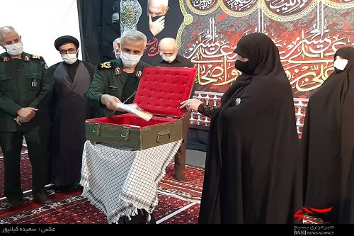 گزارش تصویری| رونمایی از کتاب هما گزارش تصویری| رونمایی از کتاب هما