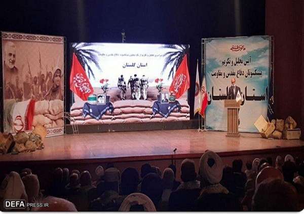 جوهره انقلاب اسلامی توجه به ارزشهای اسلامی است جوهره انقلاب اسلامی توجه به ارزشهای اسلامی است