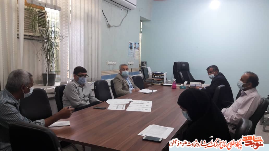 نشست هم اندیشی برنامه های معاونت فرهنگی بنیاد شهید امور ایثارگران شهرستان بندرعباس برگزار شد نشست هم اندیشی برنامه های معاونت فرهنگی بنیاد شهید امور ایثارگران شهرستان بندرعباس برگزار شد