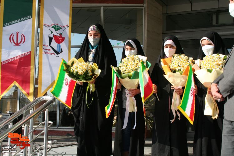 شهدا پرچم های افتخار و اقتدار ایران اسلامی هستند شهدا پرچم های افتخار و اقتدار ایران اسلامی هستند