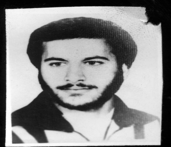 ابوطالب؛  تک‌تیراندازی که در پاسگاه زید عراق به شهادت رسید