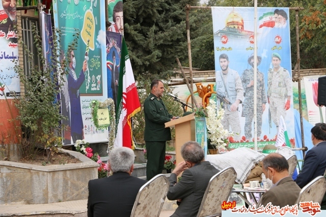 گزارش تصویری |همزمان با سراسر کشور زنگ ایثارو مقاومت در دبستان شهید جحازی اردبیل نواخته شد