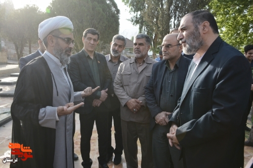 گزارش تصویری/ تجلیل مشاور وزیر راه و شهرسازی از ایثارگران لرستان