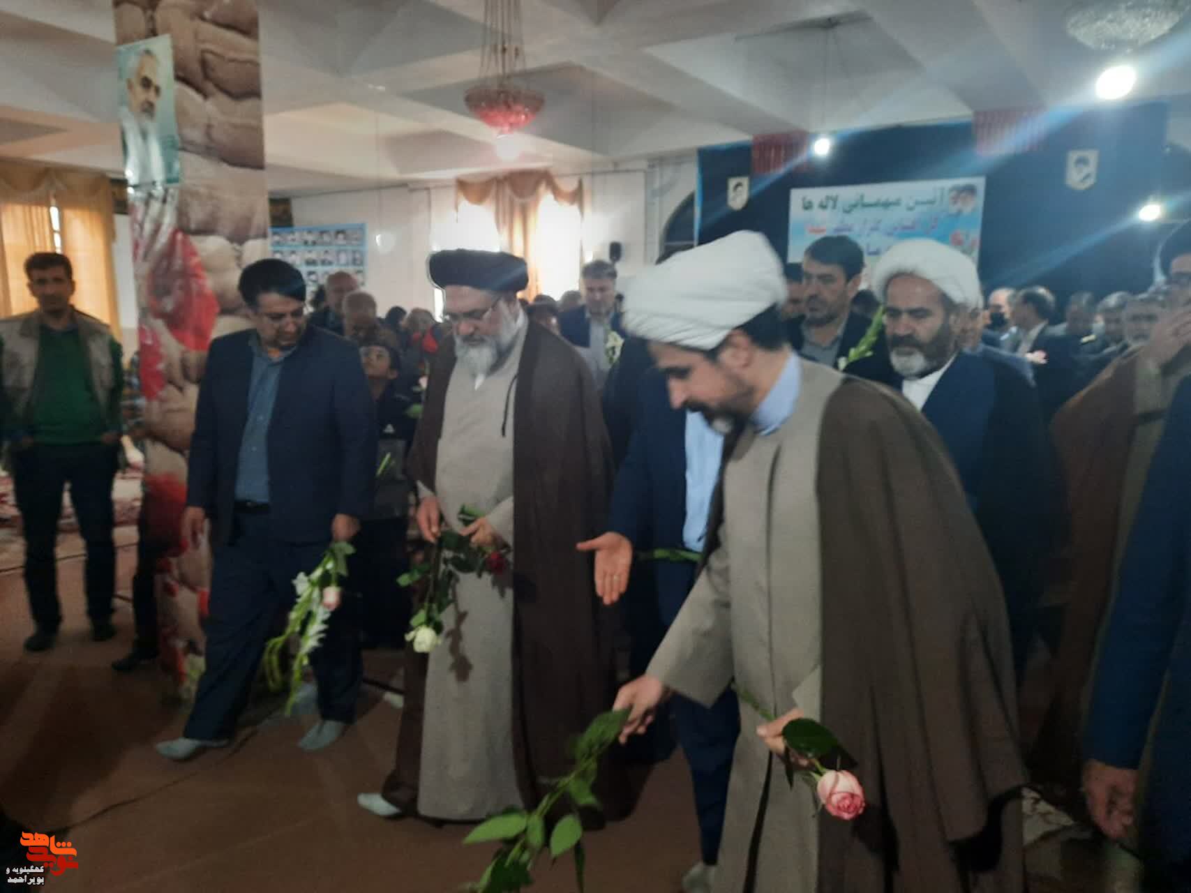 برگزاری مراسم بزرگداشت روز شهید در گلزار شهدای شهر یاسوج