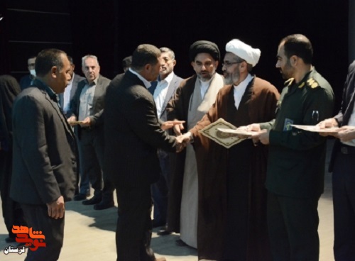 گزارش تصویری/ یادواره 68 شهید دانش آموز پلدختر برگزار شد