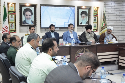 گزارش تصویری/ آئین تجلیل از خانواده شهدای مدافع امنیت لرستان برگزار شد