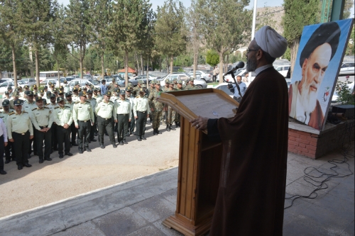 ایثار، شجاعت و مقاومت شهدا الگوی همه ما در جامعه امروز است