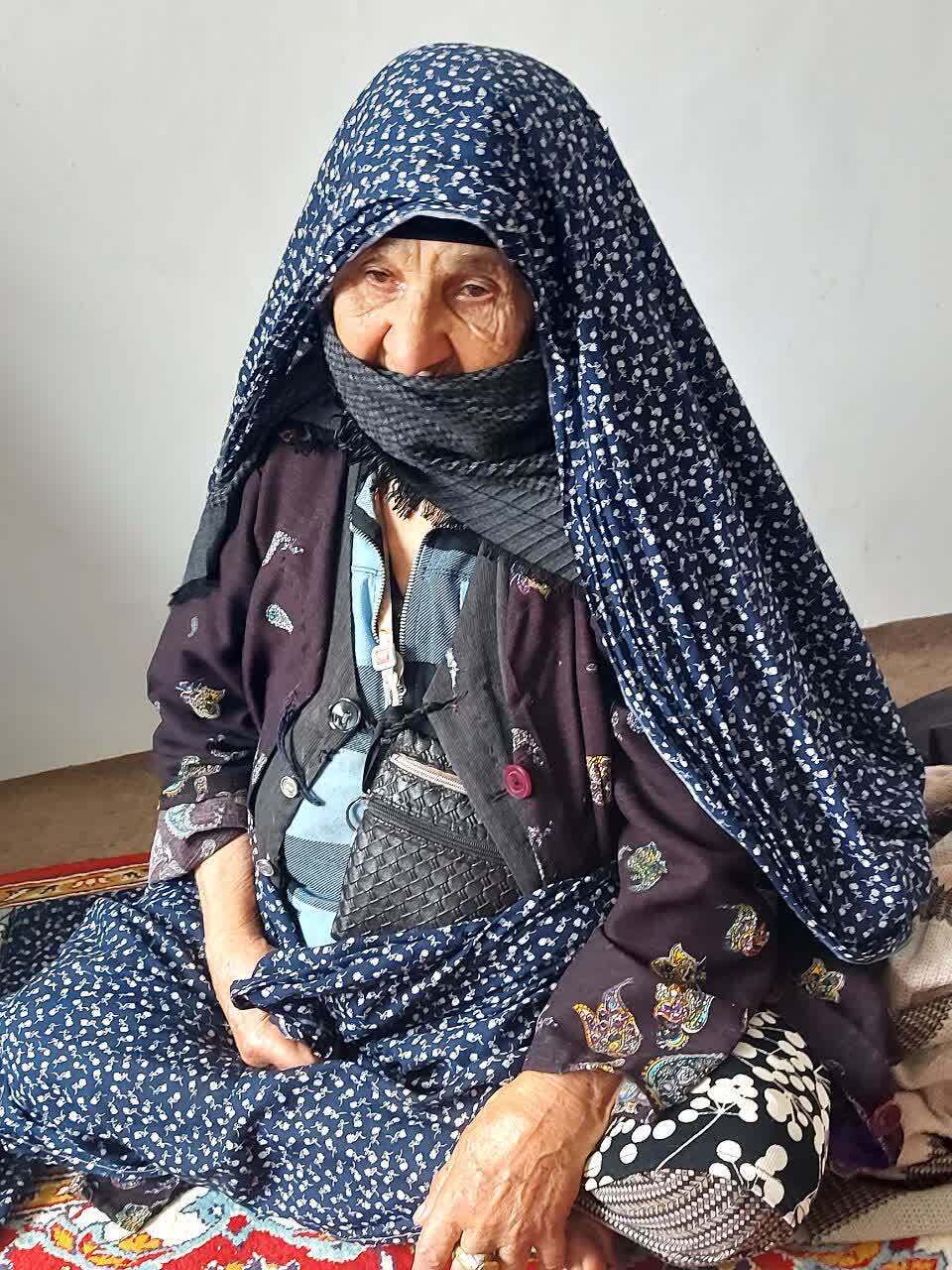 سرپرست بنیاد شهید شهرستان شیروان از والدین شهدا دیدار کرد