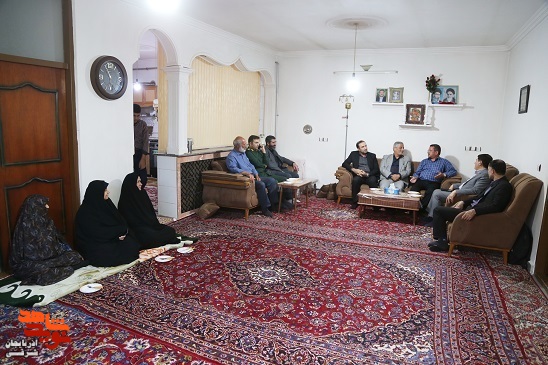 سلمانی و نریمانی بمناسبت سالروز بازگشت آزادگان به دیدار با دو آزاده رفتند