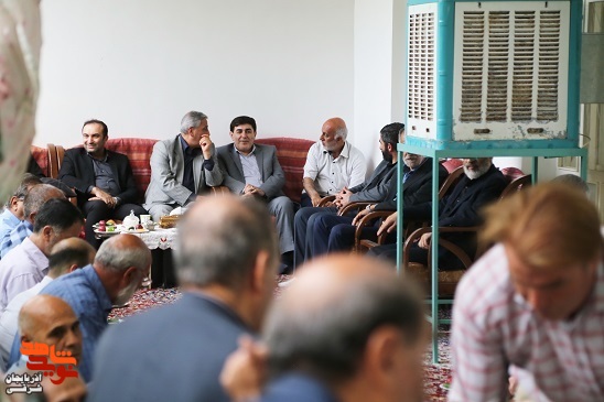 دورهمی آزادگانِ آذربایجانیِ عملیات خیبر در سیسِ شبستر + تصاویر دورهمی آزادگانِ آذربایجانیِ عملیات خیبر در سیسِ شبستر + تصاویر