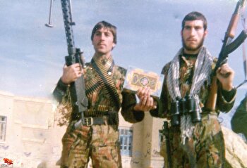 برادران و خواهرانم! یاری رساندن به رهبر انقلاب را هیچگاه فراموش نکنید