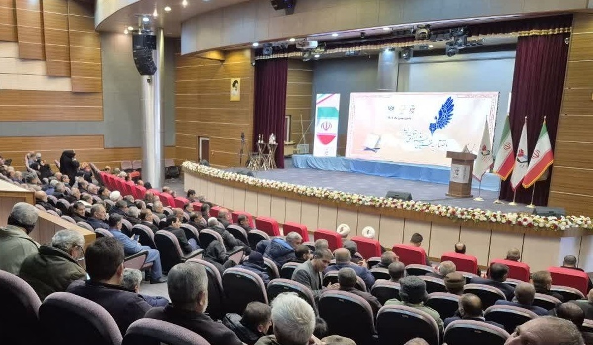 اختتامیه جشنواره ملی «داستان ایثار و شهدای غریب» برگزار شد