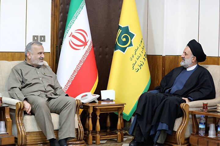 ضرورت تکریم زائران ایثارگر و تقویت بُعد معنوی کاروان‌های حج