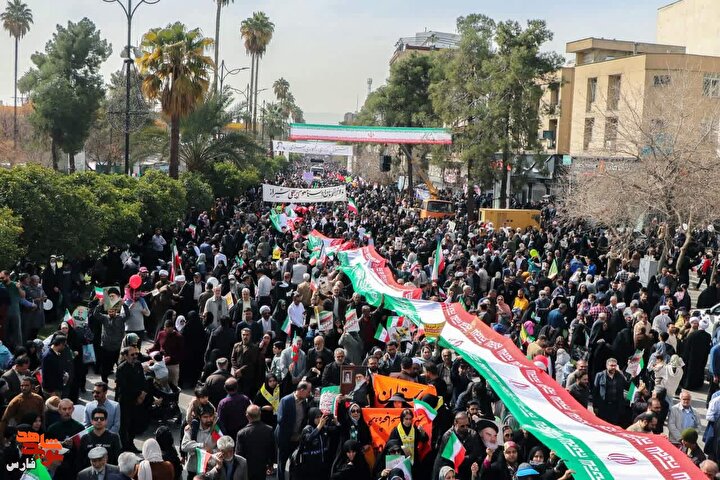 شیراز صحنه تجدید میثاق مردم با آرمان‌های انقلاب اسلامی در ۲۲ بهمن