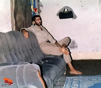 خاطرات/هر روز قبل از بیرون آمدن از خانه قرآن...