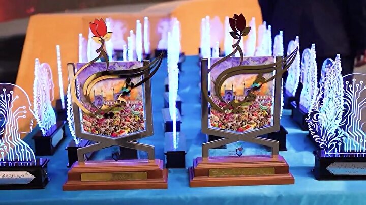 مروری بر آیین اختتامیه رویداد ملی «شهدا در نگاه نسل نو» در اصفهان