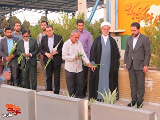 گلباران قبور مطهر شهدا در شهرستان جهرم