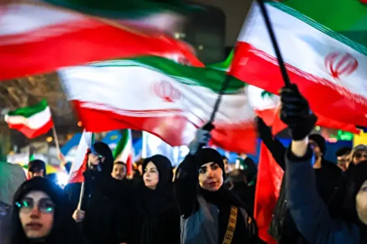 ۲۰۰ شب ایستادگی با فرماندهان میدان مقاومت؛ زنانی که معنای واقعی آزادی را به جهانیان نشان دادند