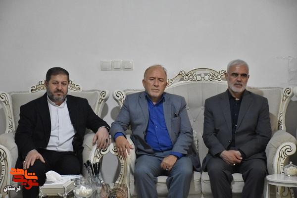 دیدار مدیرکل بنیاد شهید و امور ایثارگران لرستان با خانواده شهید والامقام«حسین بیرانوند»