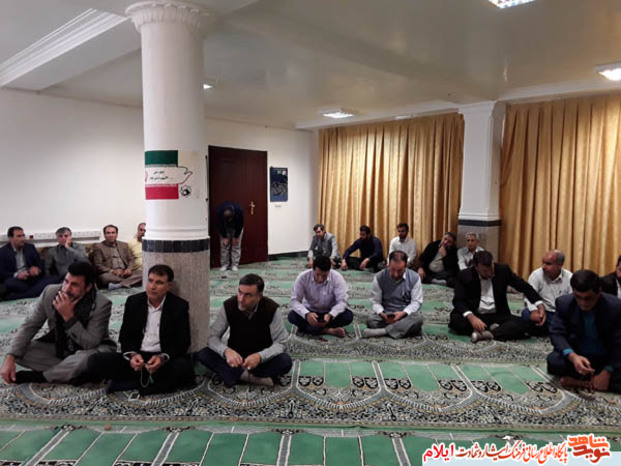 نشست بصیرتی به مناسبت هفته بسیج در بنیاد شهید استان ایلام