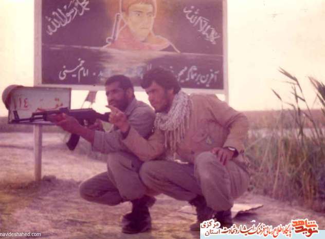 از چپ:شهید حسن رمضانی - جیریایی