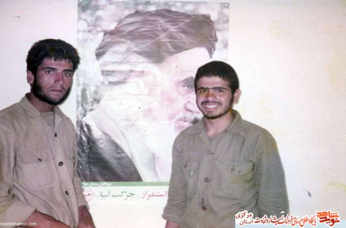 از چپ : مرحوم سید علی میرطالبی - سید حسن شریفی